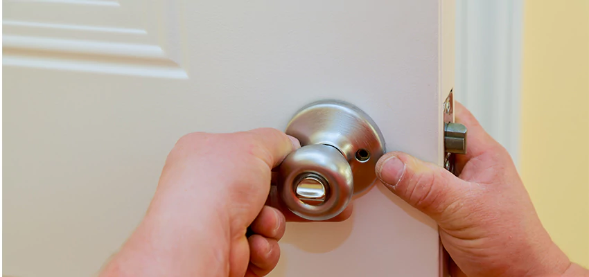 After-hours Locksmith For Lock And Key Installation in Carpentersville